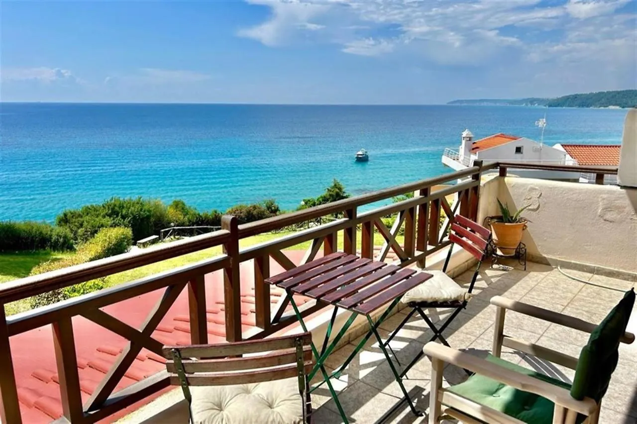 Toula Villa On The Beach Fourka 3 Bedrooms 7 Guests Skála Foúrkas 0*,  Grecja