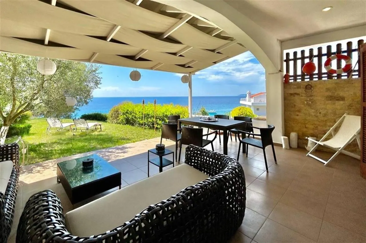 Skála Foúrkas Toula Villa On The Beach Fourka 3 Bedrooms 7 Guests
